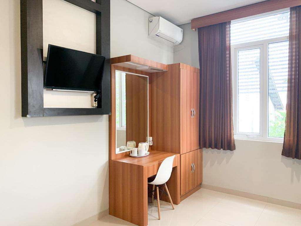 Oyo 2816 Privato Suite Kembaran Exterior photo